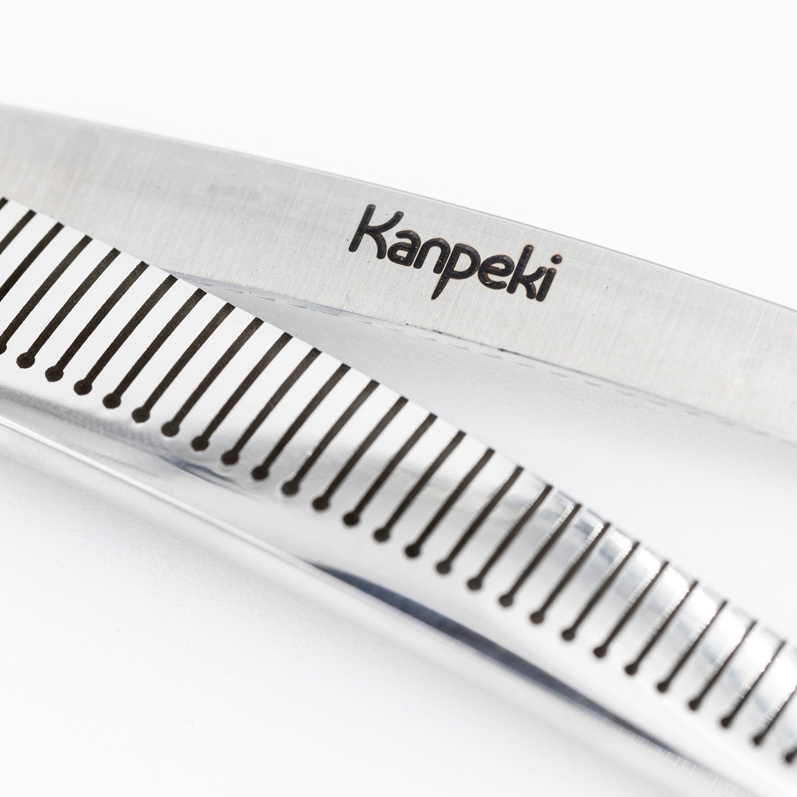 Kanpeki Curved Pink 7.5" Left-handed 48T Fluffer Scissors